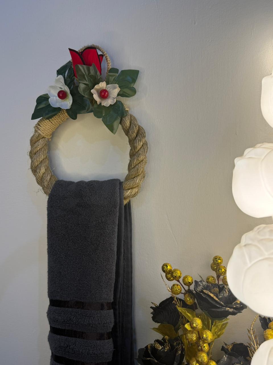 BATHROOM TOWEL HOLDER | HANGING ACCESSORIES